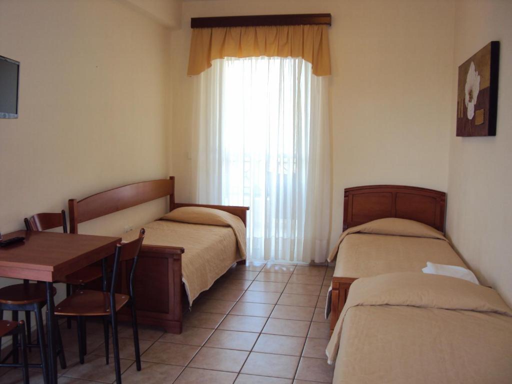 Amalia Aparthotel ปาเลออน ซิฟลิคิออน ห้อง รูปภาพ